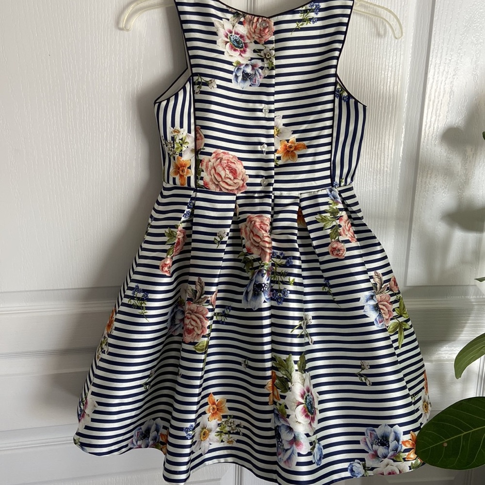Pippa & Julie Striped + floral dress with crinoline - Picture 4 of 11